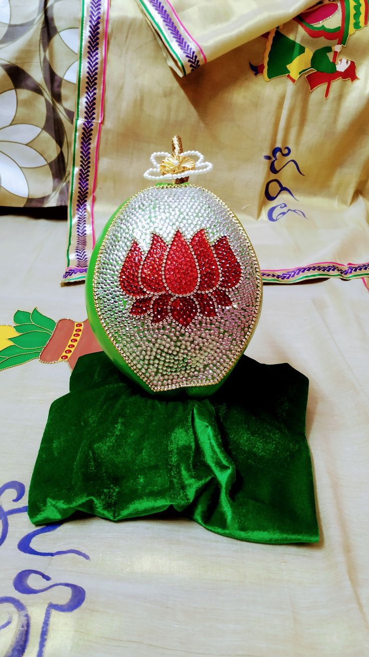 DecorativeCoconut_002 - Image 1